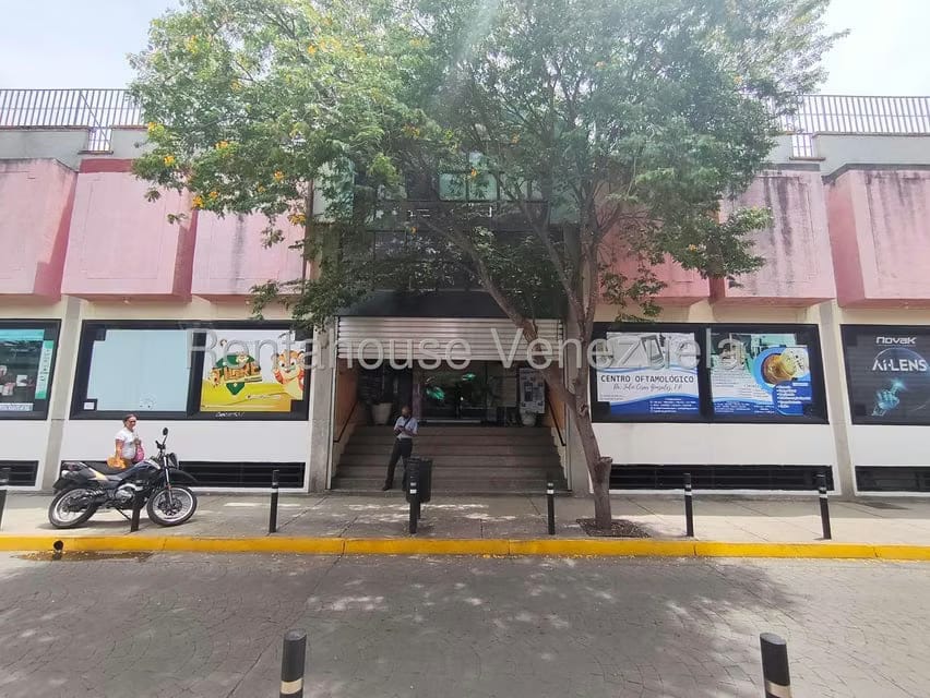 Comercial (Local Comercial) en Alquiler en Zona Centro, Aragua - 24