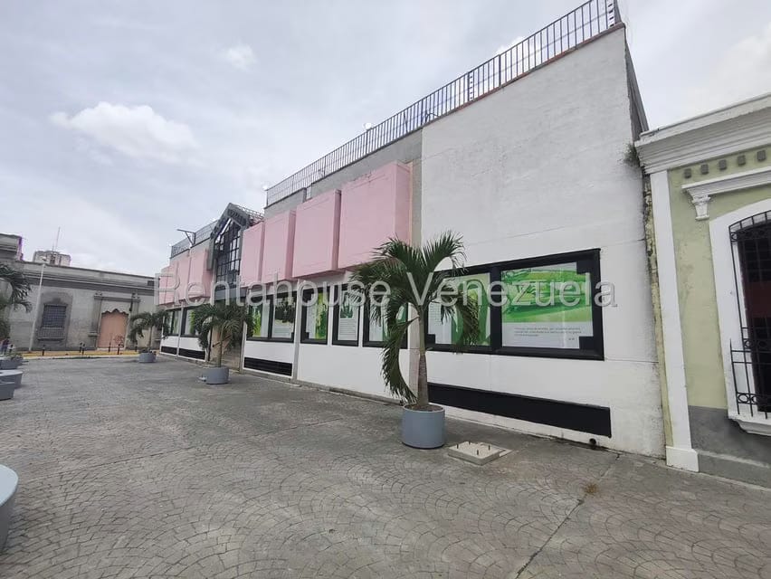 Comercial (Local Comercial) en Alquiler en Zona Centro, Aragua - 27