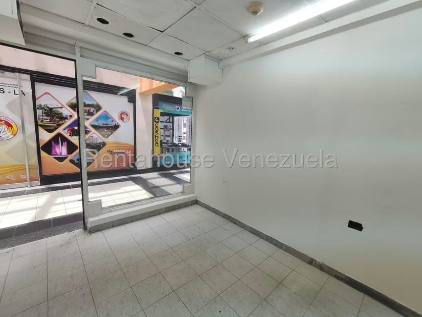 Comercial (Local Comercial) en Alquiler en Zona Centro, Aragua - 5
