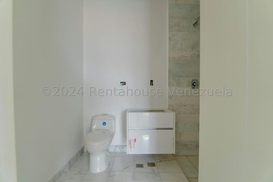 Apartamento (Duplex) en Venta en Altamira, Distrito Metropolitano - 45