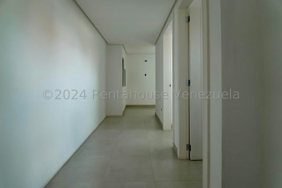 Apartamento (Duplex) en Venta en Altamira, Distrito Metropolitano - 90