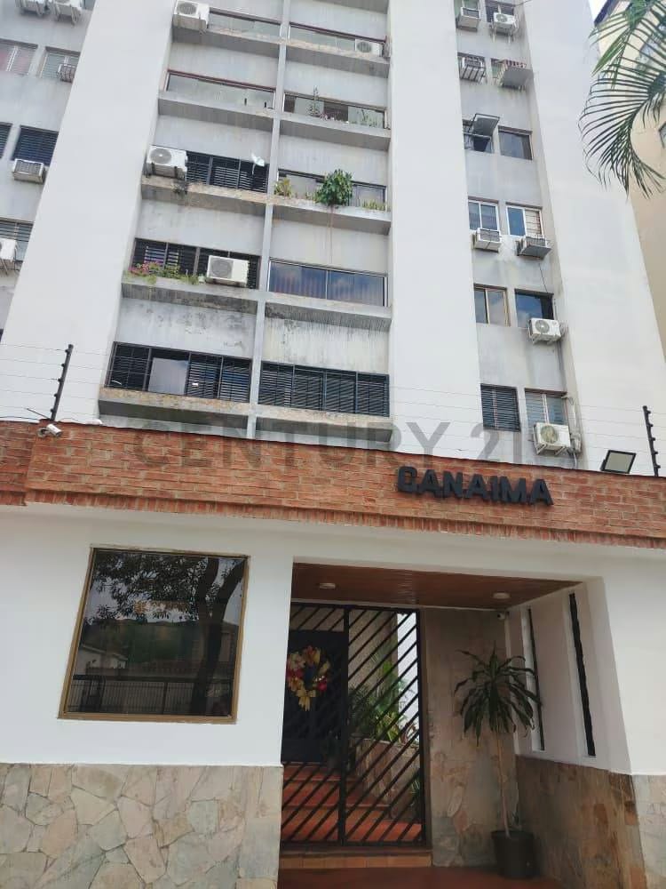 en alquiler Apartamento Amoblado en Urb Valles de Camoruco