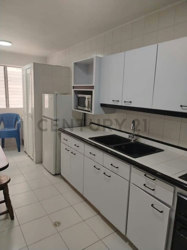 en alquiler Apartamento Amoblado en Urb Valles de Camoruco - 23