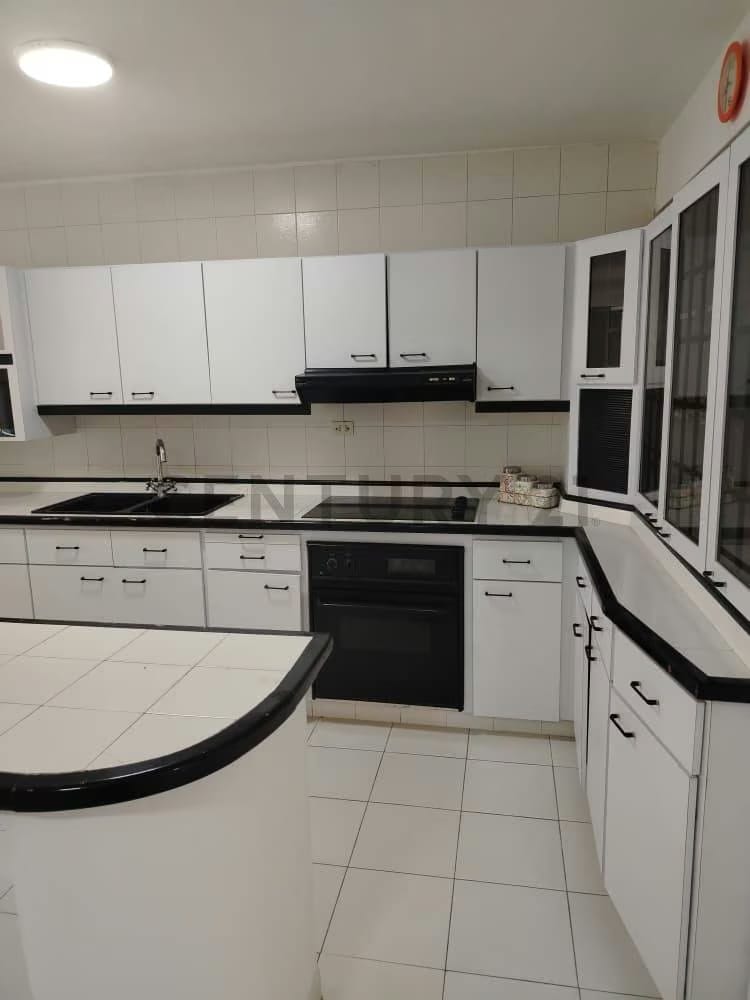 en alquiler Apartamento Amoblado en Urb Valles de Camoruco - 8