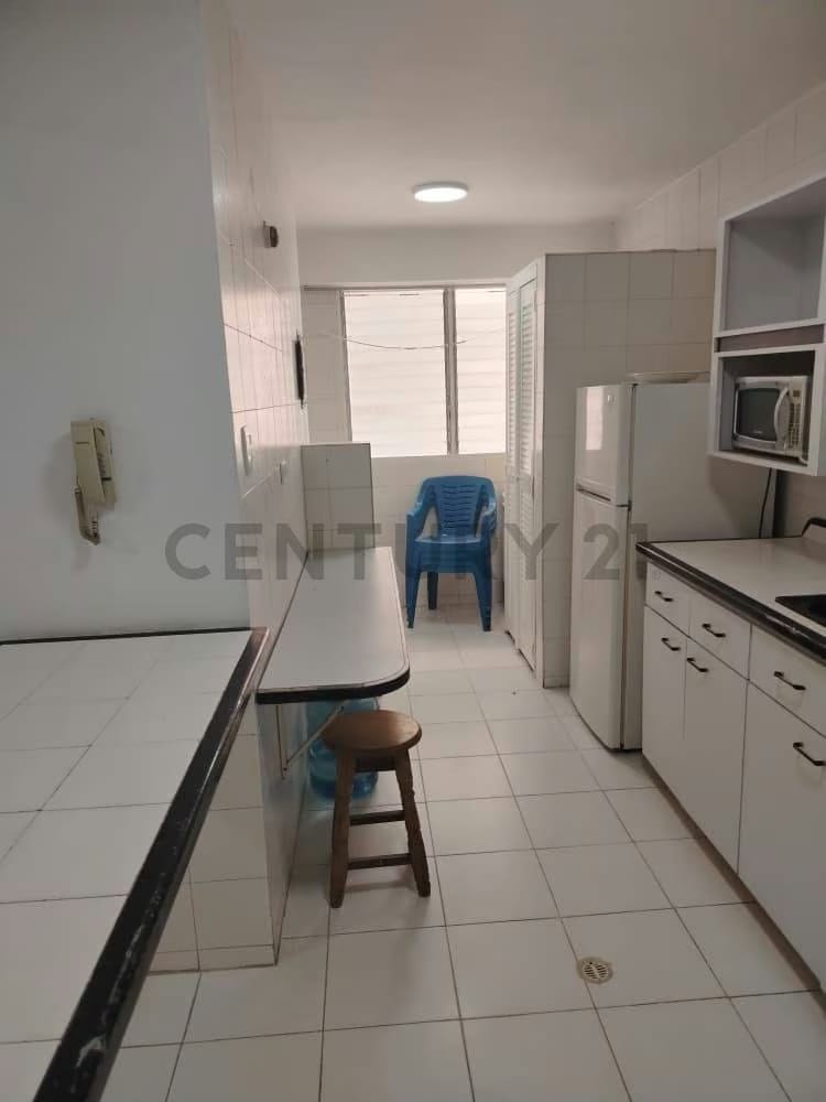 en alquiler Apartamento Amoblado en Urb Valles de Camoruco - 9