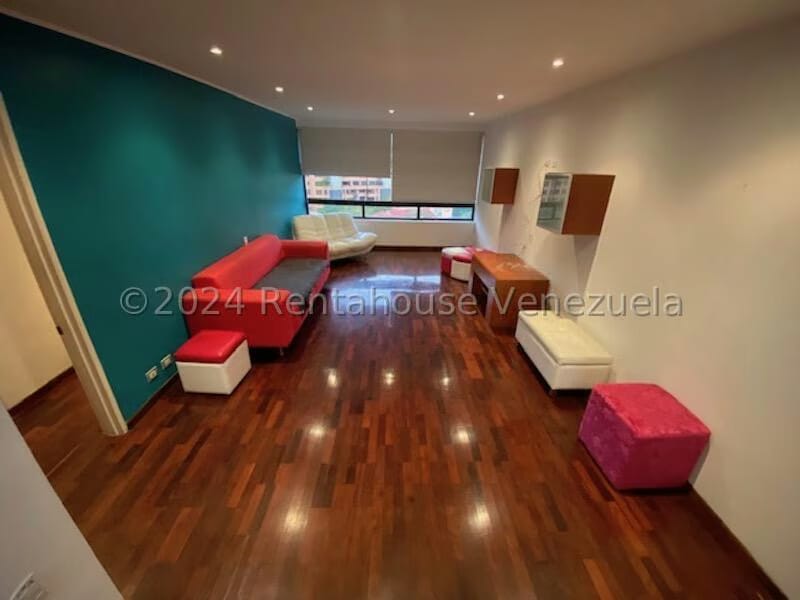 Apartamento (Multiples Niveles) en Venta en Los Samanes, Distrito Metropolitano - 12