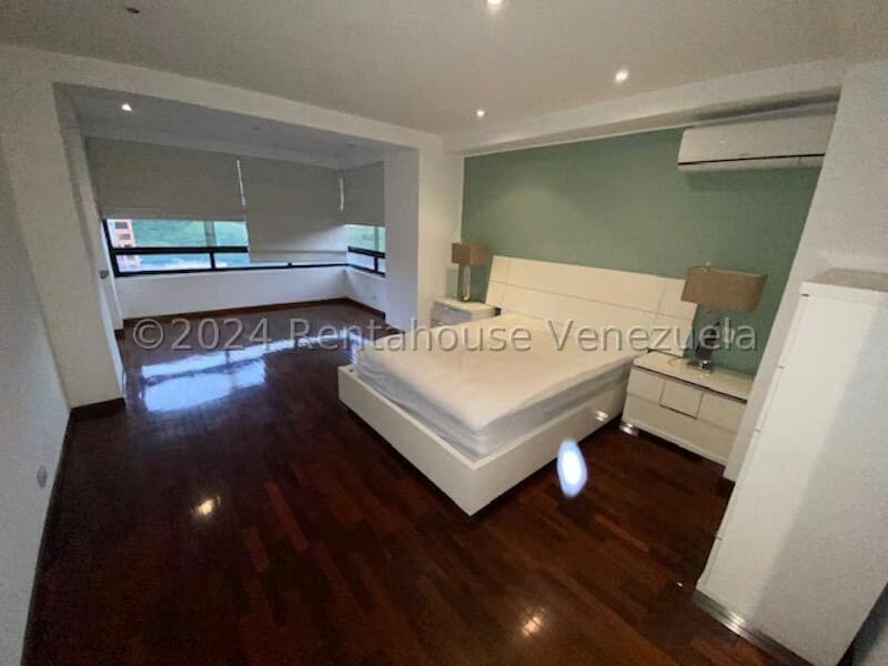 Apartamento (Multiples Niveles) en Venta en Los Samanes, Distrito Metropolitano - 21