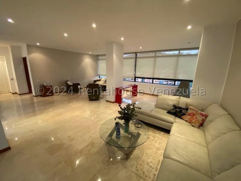 Apartamento (Multiples Niveles) en Venta en Los Samanes, Distrito Metropolitano - 8