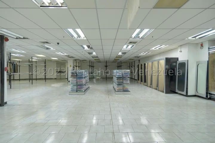 EDIFICIO EN VENTA – ELENA MARIN NOBREGA - 2