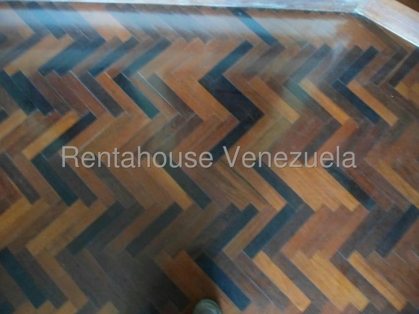 Apartamento (1 Nivel) en Venta en El Hatillo, Distrito Metropolitano - 25