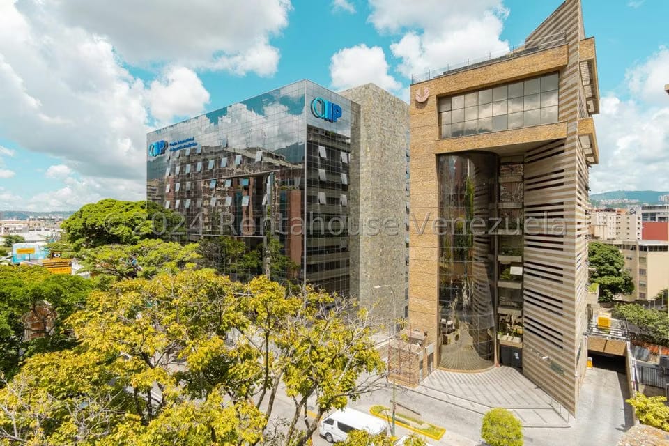 Comercial (Local Comercial) en Venta en El Rosal, Distrito Metropolitano - 7