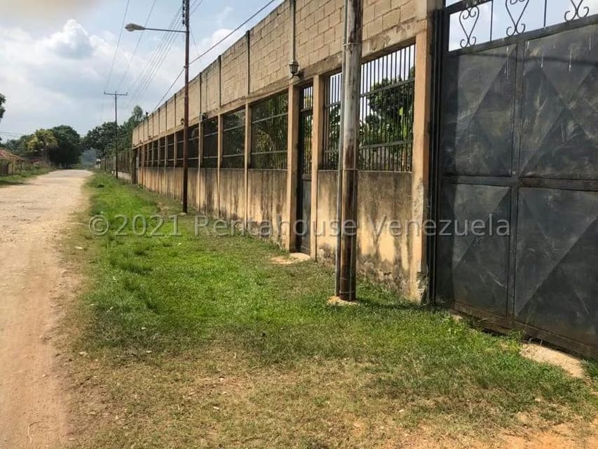 Terreno (Finca) en Venta en Barrera, Carabobo - 4
