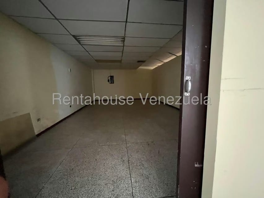 Terreno (Comercial) en Venta en La Urbina, Distrito Metropolitano - 12