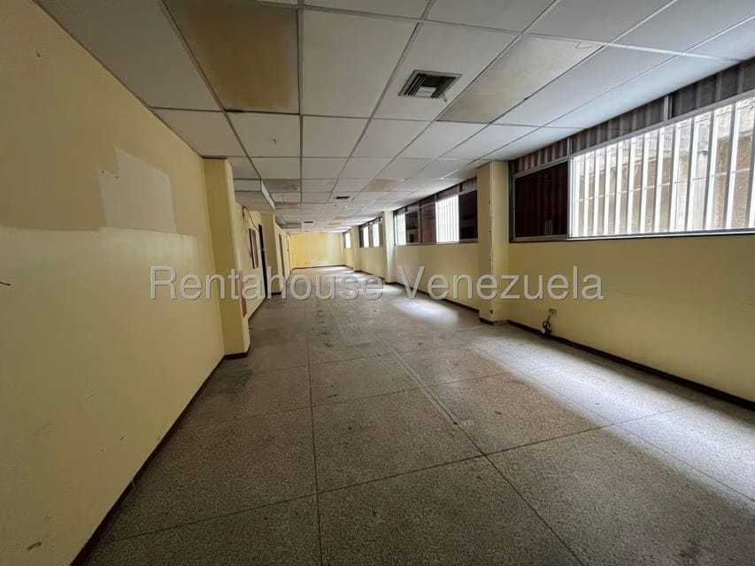 Terreno (Comercial) en Venta en La Urbina, Distrito Metropolitano - 16