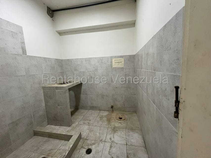 Terreno (Comercial) en Venta en La Urbina, Distrito Metropolitano - 37