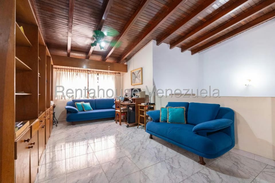Casa (Multipes Niveles) en Venta en Colinas de Santa Monica, Distrito Metropolitano - 28