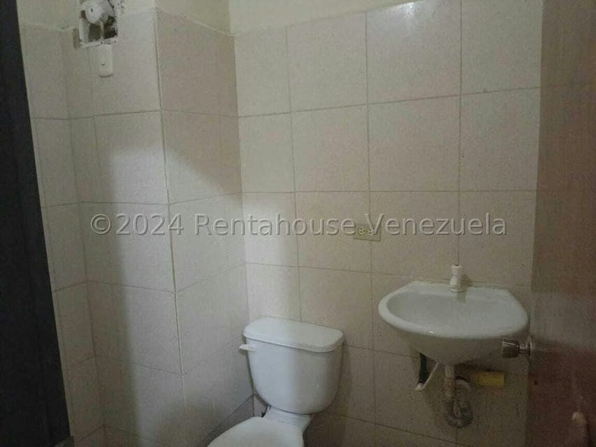 Comercial (Local Comercial) en Alquiler en Centro, Lara - 8