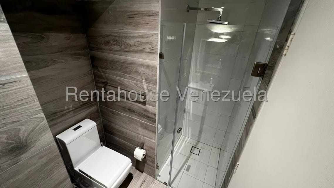 Apartamento (1 Nivel) en Venta en Colinas de Valle Arriba, Distrito Metropolitano - 26