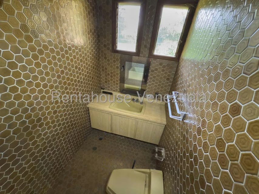 Casa (Multipes Niveles) en Venta en Oripoto, Distrito Metropolitano - 34