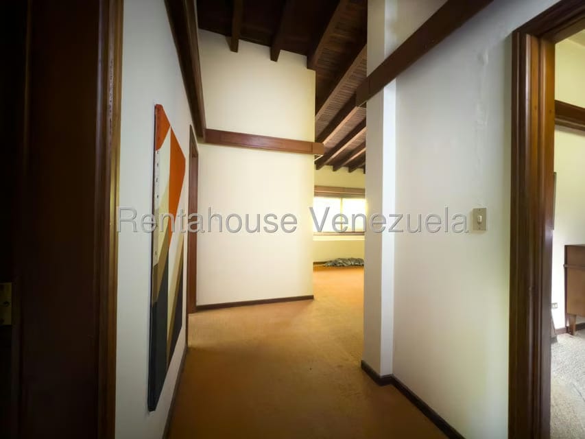 Casa (Multipes Niveles) en Venta en Oripoto, Distrito Metropolitano - 44