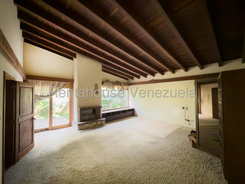 Casa (Multipes Niveles) en Venta en Oripoto, Distrito Metropolitano - 78