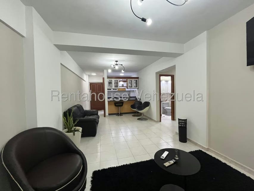 Apartamento (1 Nivel) en Venta en Las Chimeneas, Carabobo - 6