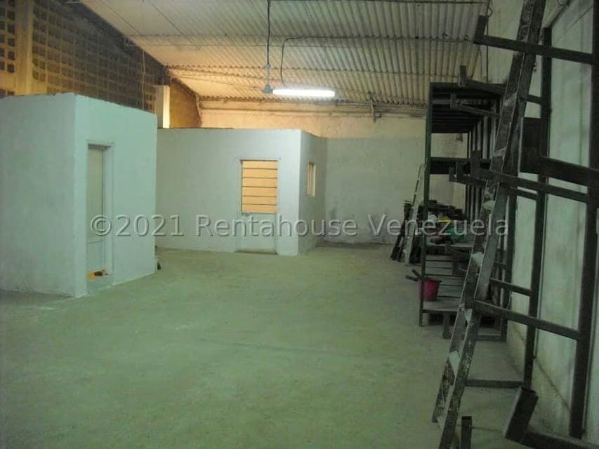 Comercial (Galpon - Deposito) en Venta en Hacienda Caucaguita, Miranda - 21