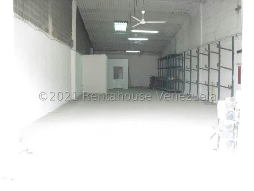 Comercial (Galpon - Deposito) en Venta en Hacienda Caucaguita, Miranda - 28