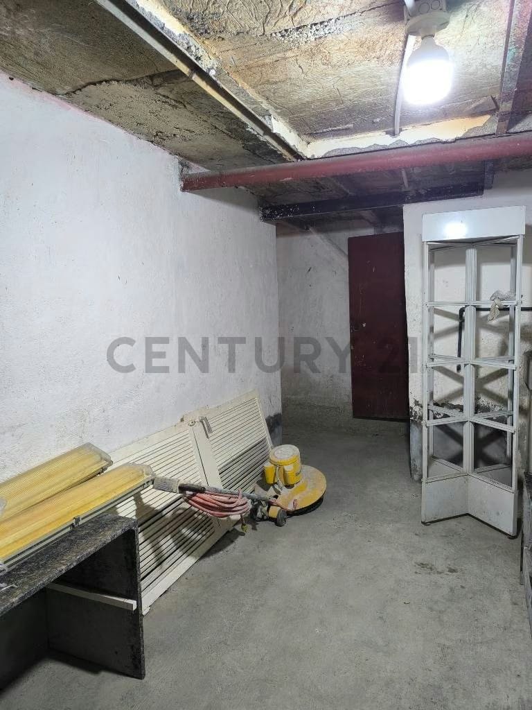 Venta de Galpón de 300,00 m² en Guatire - 7