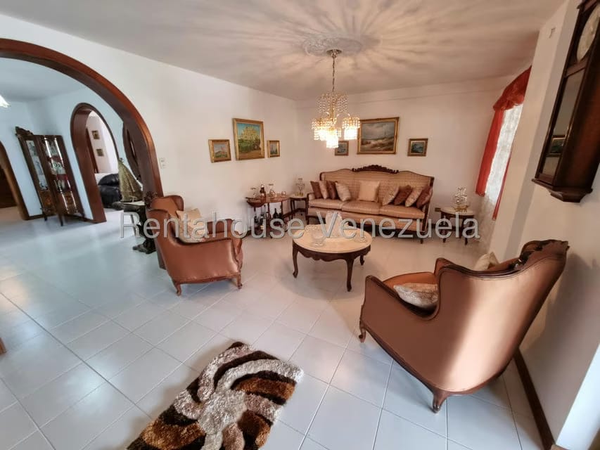 Casa (Multipes Niveles) en Venta en Colinas de Bello Monte, Distrito Metropolitano - 23