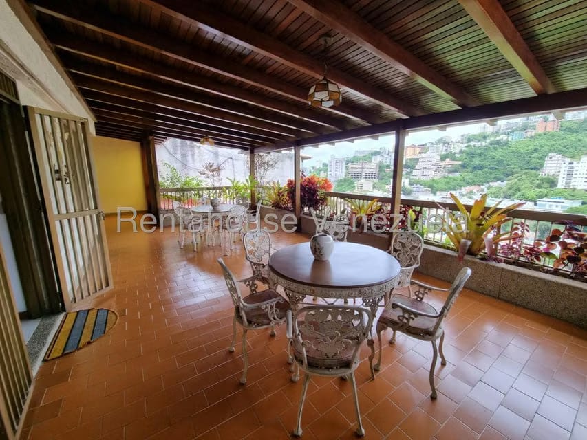 Casa (Multipes Niveles) en Venta en Colinas de Bello Monte, Distrito Metropolitano - 26