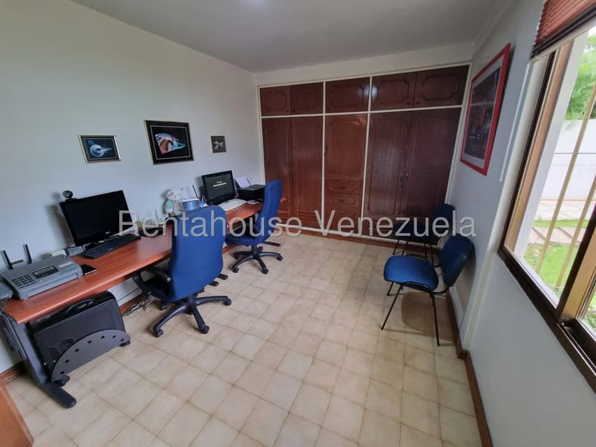 Casa (Multipes Niveles) en Venta en Colinas de Bello Monte, Distrito Metropolitano - 31