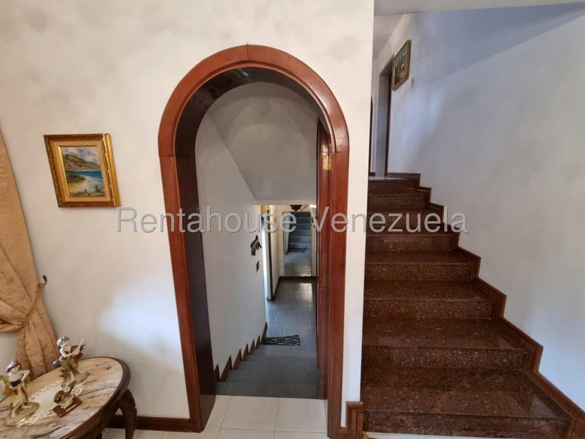Casa (Multipes Niveles) en Venta en Colinas de Bello Monte, Distrito Metropolitano - 6