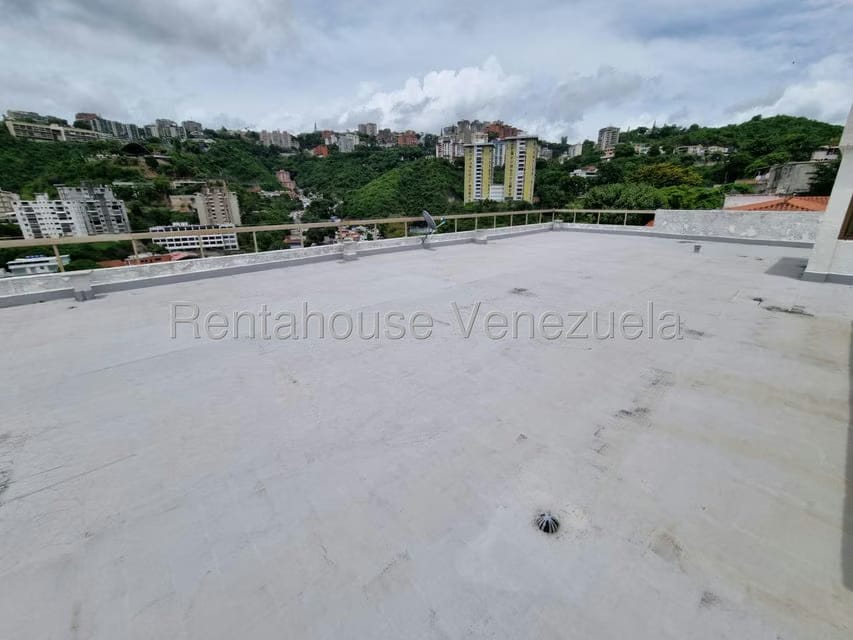 Casa (Multipes Niveles) en Venta en Colinas de Bello Monte, Distrito Metropolitano - 56