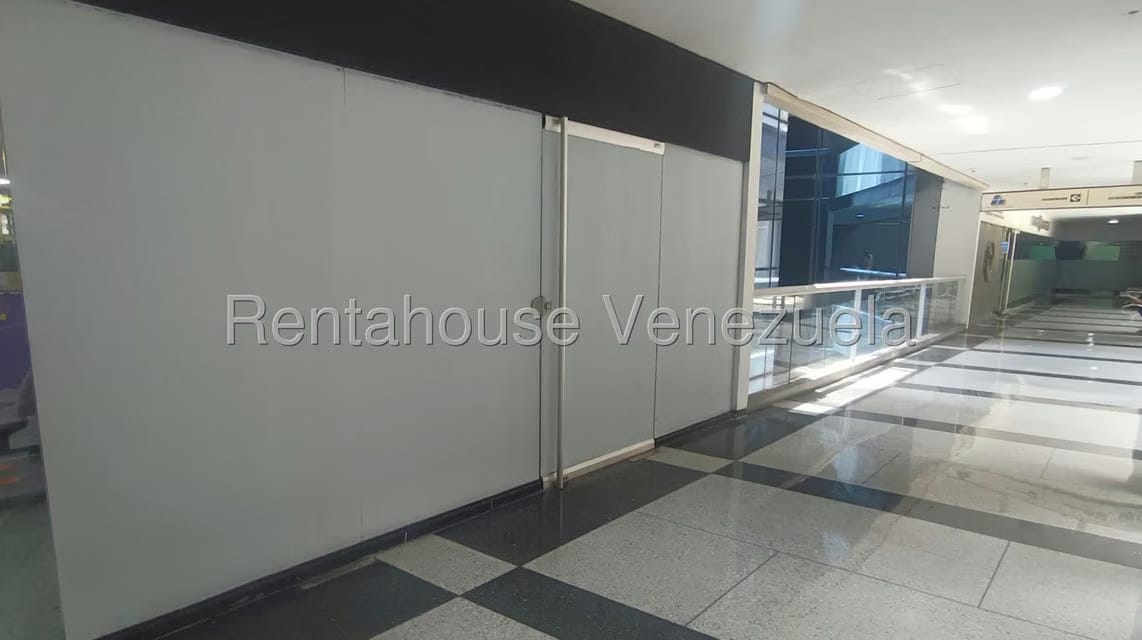 Comercial (Local Comercial) en Alquiler en El Rosal, Distrito Metropolitano - 2