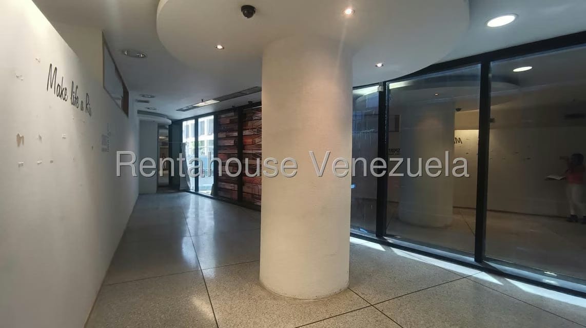 Comercial (Local Comercial) en Alquiler en El Rosal, Distrito Metropolitano - 5
