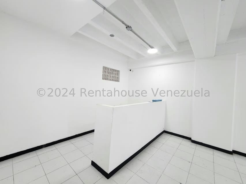 Comercial (Local Comercial) en Alquiler en La Trinidad, Distrito Metropolitano - 7