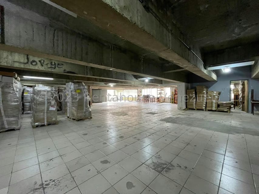 Comercial (Local Comercial) en Venta en Santa Monica, Distrito Metropolitano - 4
