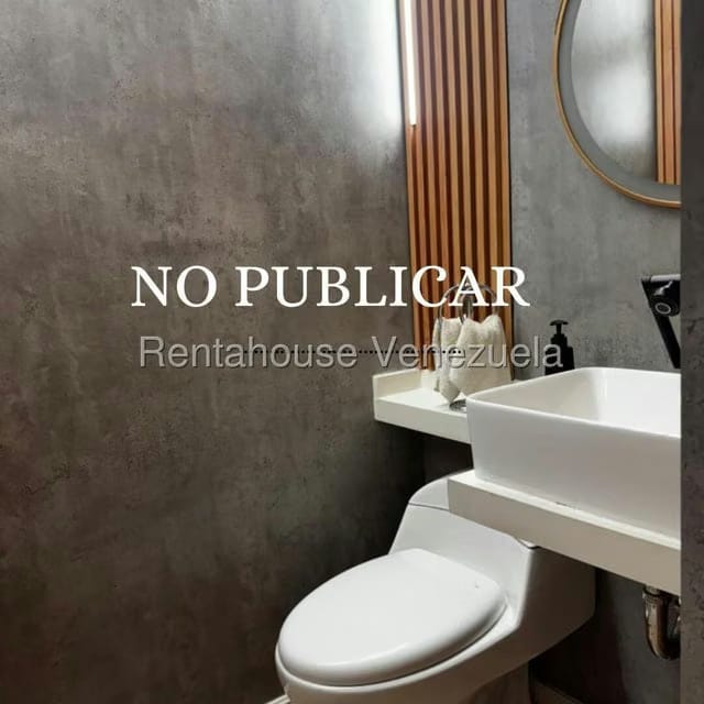 Apartamento (1 Nivel) en Venta en Los Samanes, Distrito Metropolitano - 4