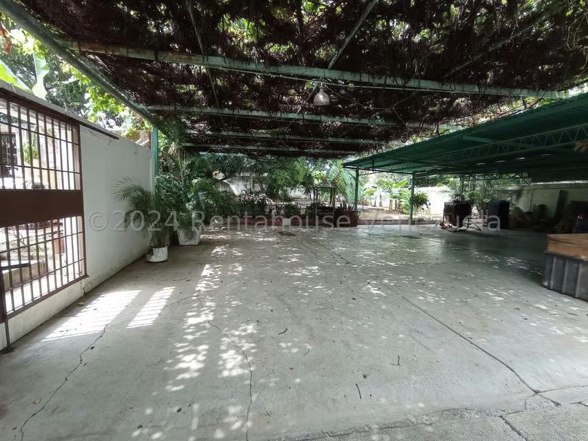 Casa (Duplex) en Venta en Los Laureles, Guarico - 27