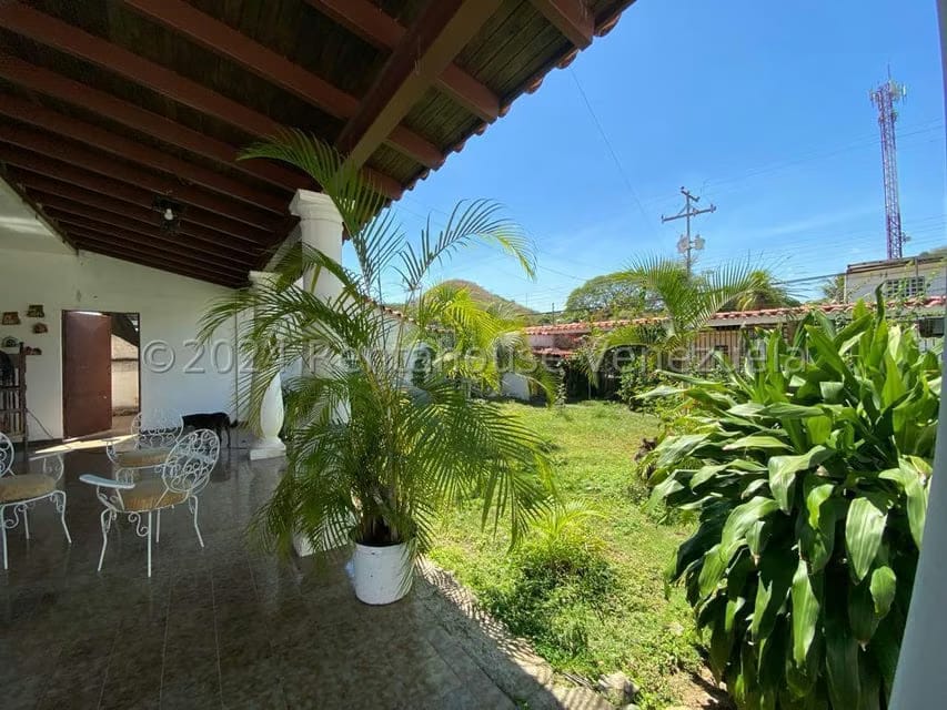 Casa (Duplex) en Venta en Los Laureles, Guarico - 4