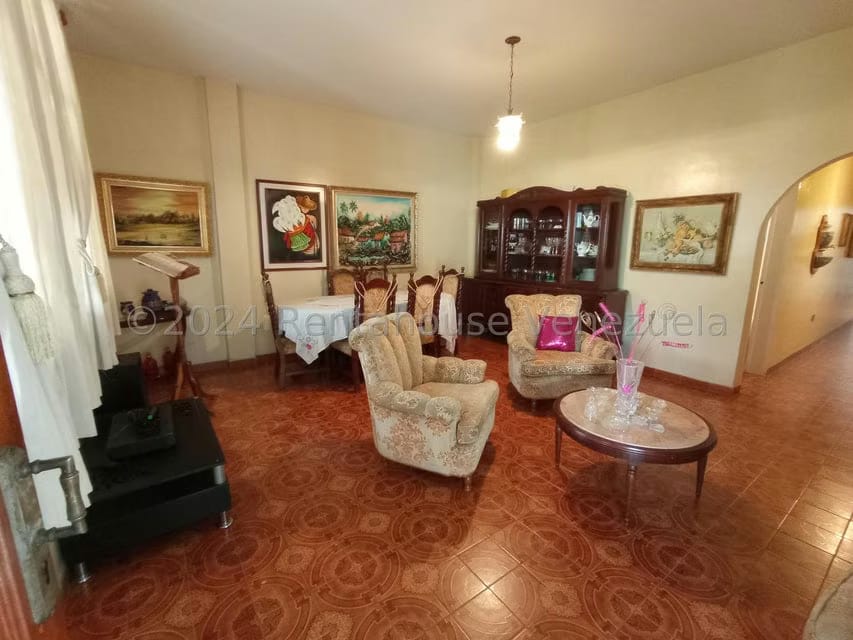 Casa (Duplex) en Venta en Los Laureles, Guarico - 8