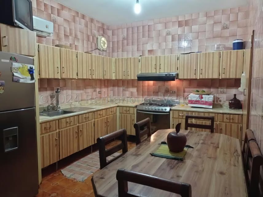 Casa (Duplex) en Venta en Los Laureles, Guarico - 10