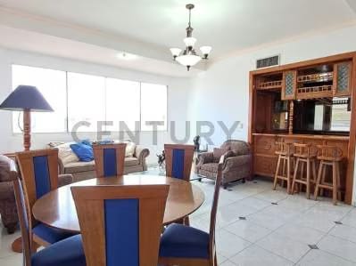 Amplio apartamento en residencias Katty 2 - 4