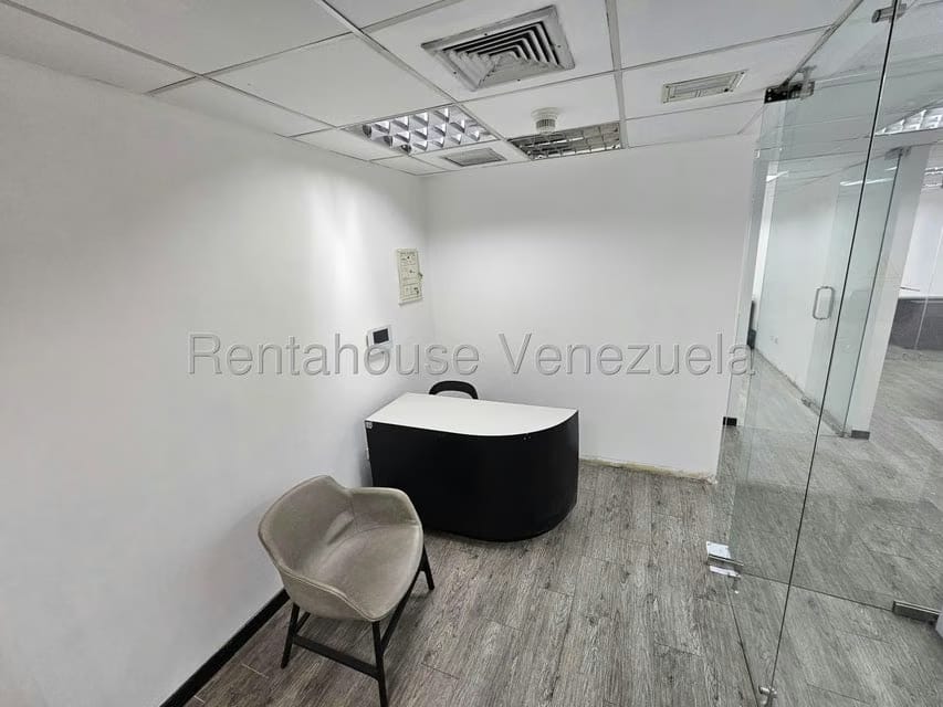 Comercial (Oficina) en Alquiler en Chacao, Distrito Metropolitano - 2
