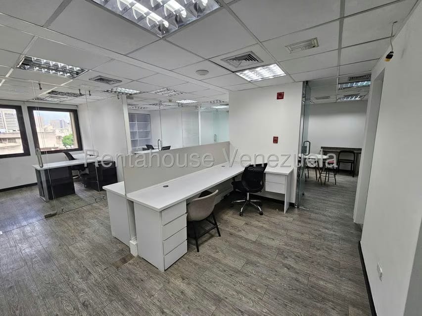 Comercial (Oficina) en Alquiler en Chacao, Distrito Metropolitano - 3