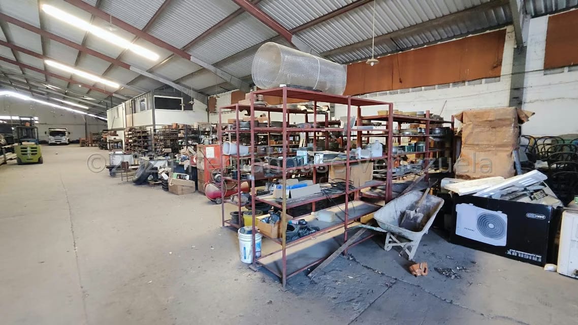 Comercial (Galpon - Deposito) en Venta en Zona Industrial Las Vegas, Aragua - 4