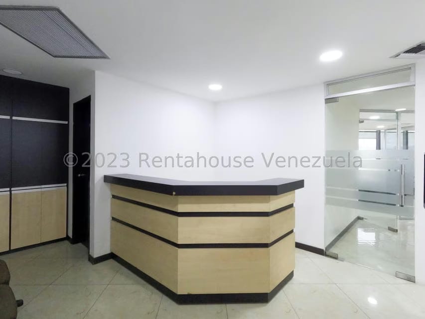 Comercial (Oficina) en Venta en Zona Este, Lara - 20