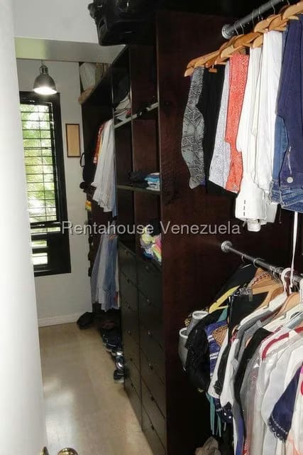 Apartamento (1 Nivel) en Venta en Los Palos Grandes, Distrito Metropolitano - 16
