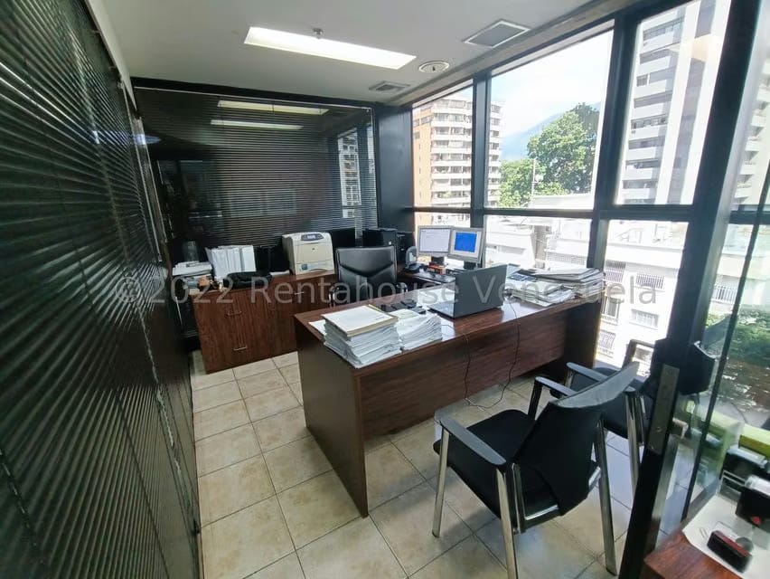 Comercial (Oficina) en Venta en El Bosque, Distrito Metropolitano - 16